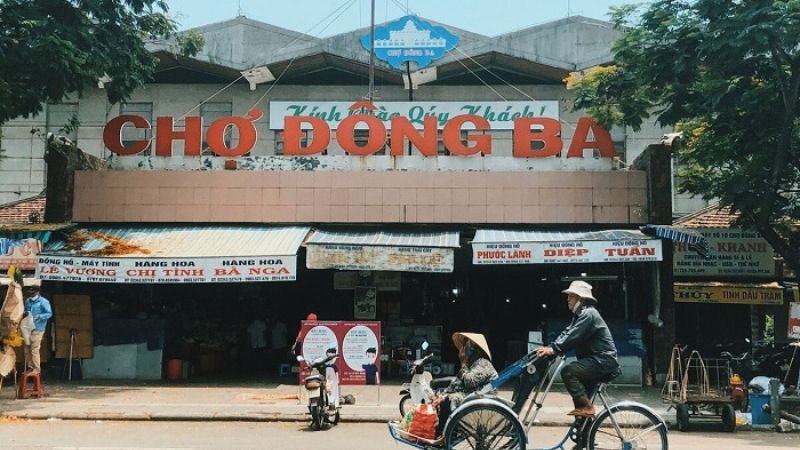 Chợ Đông Ba